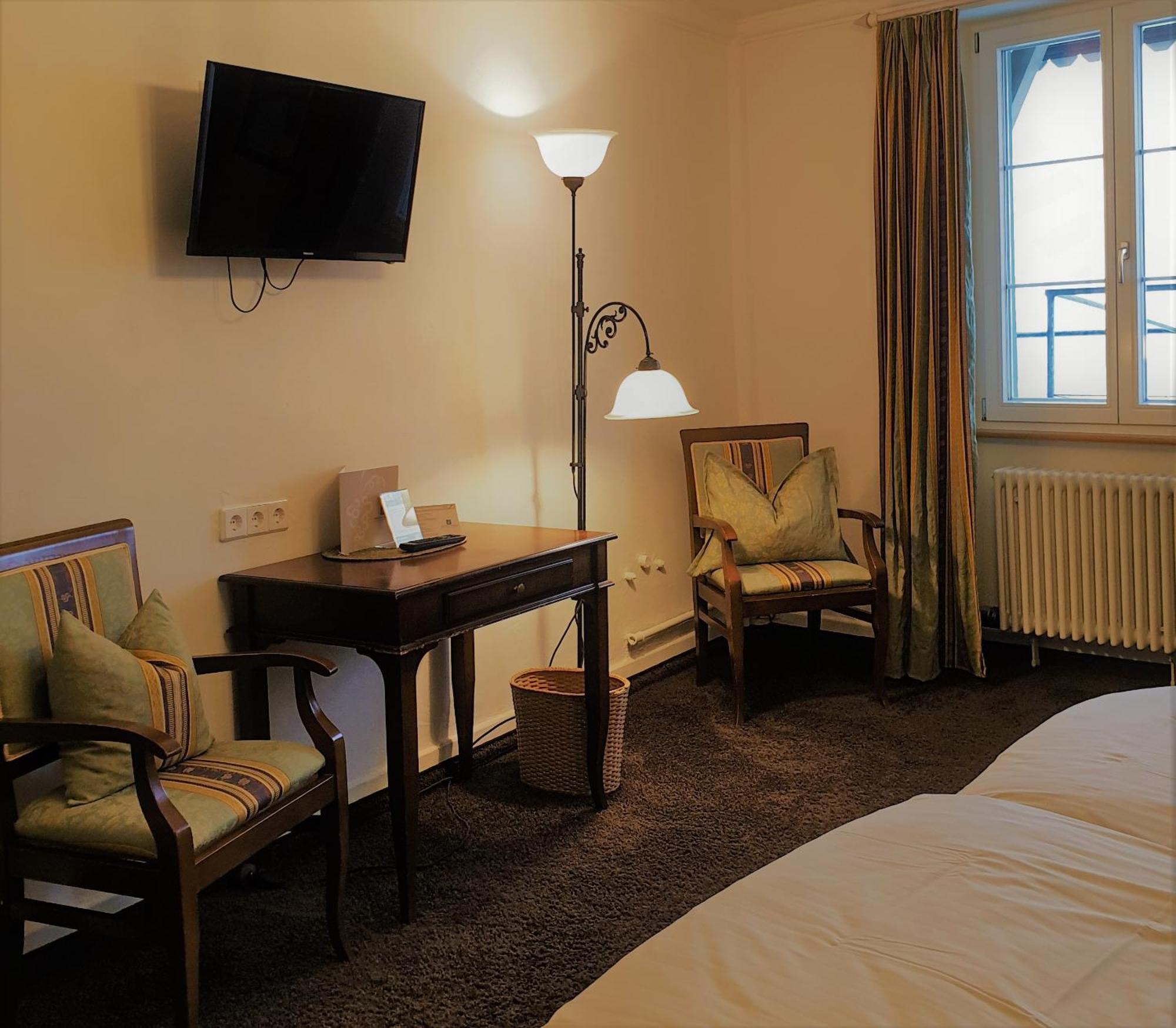 Hotel Brutsches Rebstock à Laufenburg Extérieur photo